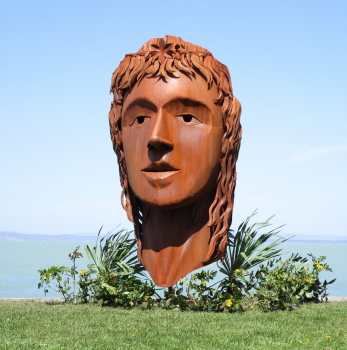 Big head sculpture wife stainless steel